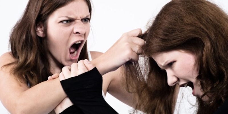 Mơ thấy đánh nhau thường được hiểu như thế nào?