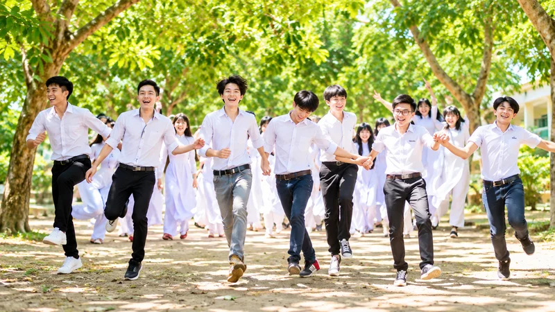 Mơ thấy đi học cùng bạn cấp 3